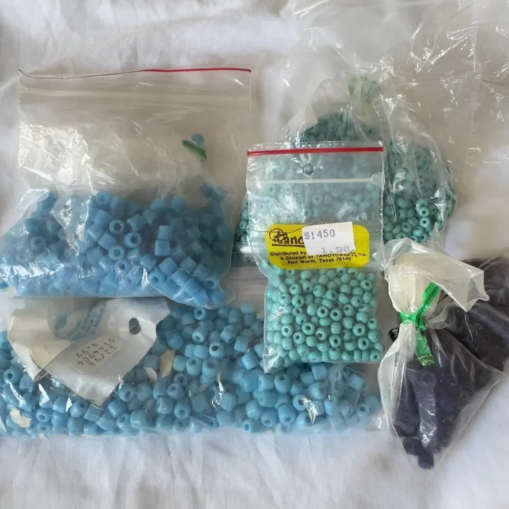 13.5oz Mixed Lot Blue Turquoise Glass Seed Beads Round Vintage Tandycrafts